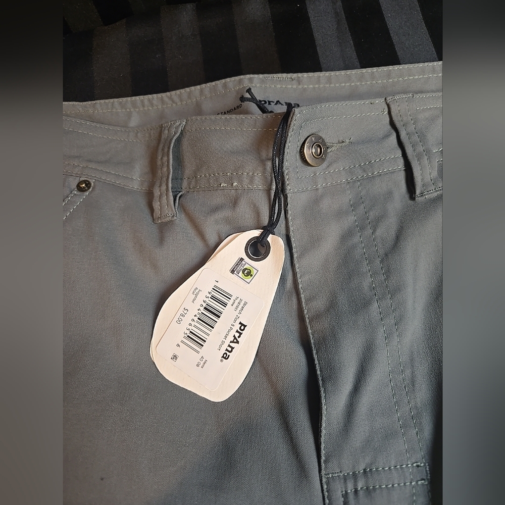 prAna Men's 40 Waist 8" Inseam Stretch Zion 5 Pocket Shorts Thyme Gray Color - Picture 3 of 8